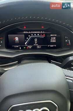 Внедорожник / Кроссовер Audi SQ7 2020 в 