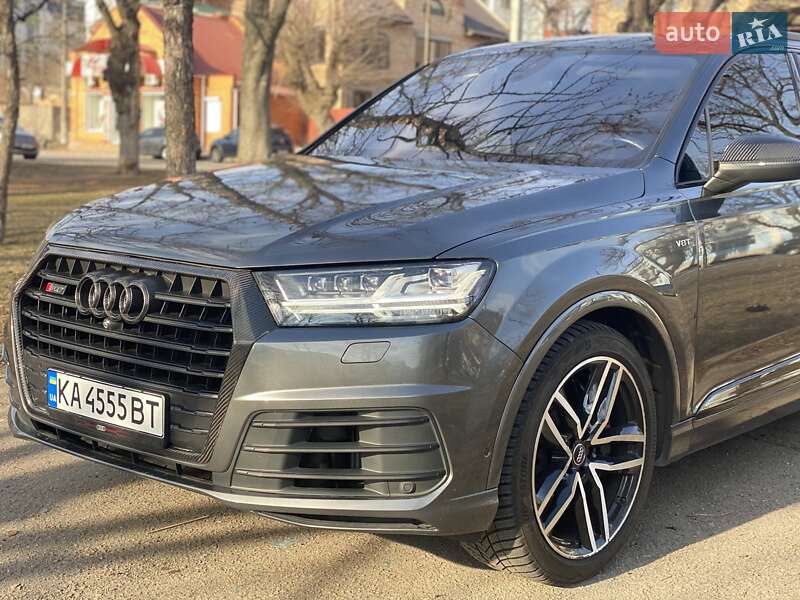 Позашляховик / Кросовер Audi SQ7 2018 в Білій Церкві