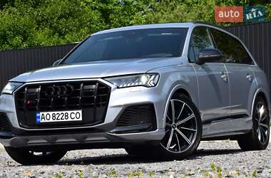 Внедорожник / Кроссовер Audi SQ7 2020 в 
