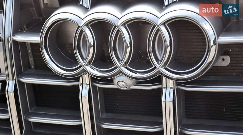 Внедорожник / Кроссовер Audi SQ7 2020 в Дрогобыче