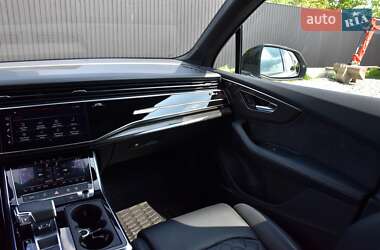 Внедорожник / Кроссовер Audi SQ7 2020 в 