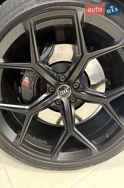 Позашляховик / Кросовер Audi SQ7 2020 в 
