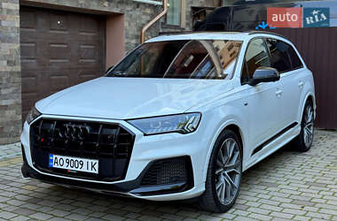 Внедорожник / Кроссовер Audi SQ7 2020 в 