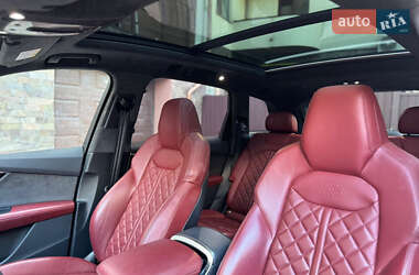 Внедорожник / Кроссовер Audi SQ7 2020 в 