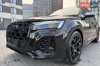 Внедорожник / Кроссовер Audi SQ7 2025 в Киеве