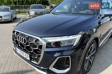 Внедорожник / Кроссовер Audi SQ7 2024 в 
