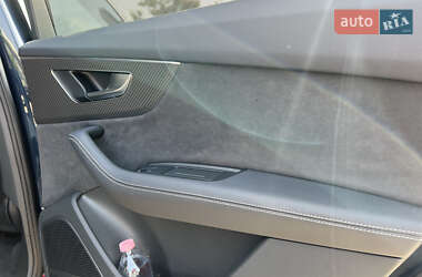 Внедорожник / Кроссовер Audi SQ7 2024 в 