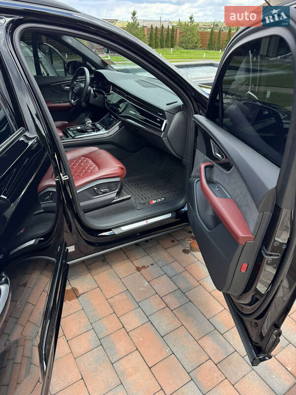 Внедорожник / Кроссовер Audi SQ7 2021 в Кривом Роге фото 17 Внедорожник / Кроссовер Audi SQ7 2021 в Кривом Роге