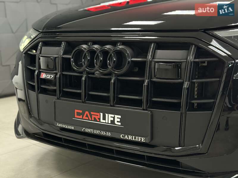 Внедорожник / Кроссовер Audi SQ7 2021 в Тернополе