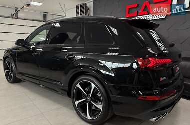 Внедорожник / Кроссовер Audi SQ7 2021 в 