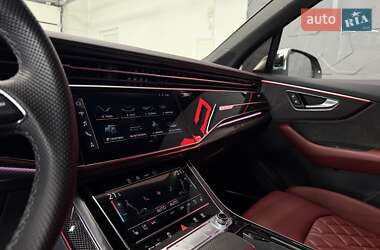 Внедорожник / Кроссовер Audi SQ7 2021 в 