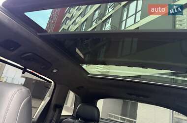 Внедорожник / Кроссовер Audi SQ7 2022 в 