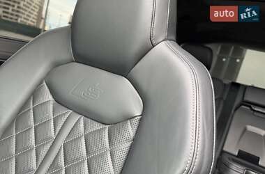 Внедорожник / Кроссовер Audi SQ7 2022 в 