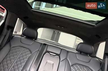 Внедорожник / Кроссовер Audi SQ7 2022 в 