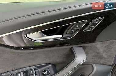 Внедорожник / Кроссовер Audi SQ7 2022 в 