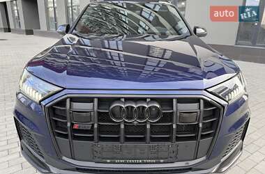 Внедорожник / Кроссовер Audi SQ7 2022 в 