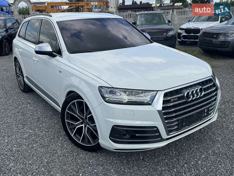 Внедорожник / Кроссовер Audi SQ7 2017 в Тернополе