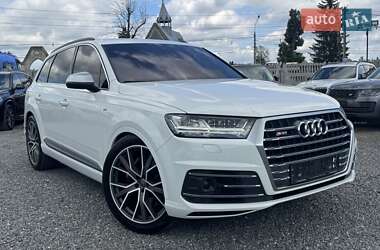 Внедорожник / Кроссовер Audi SQ7 2017 в 