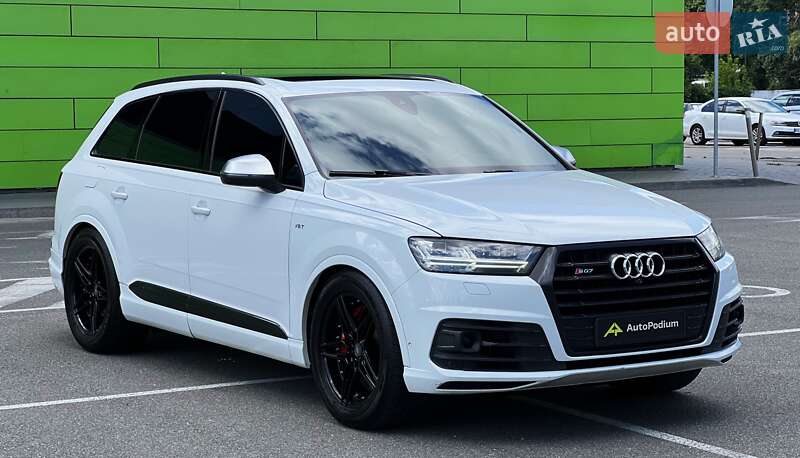 Внедорожник / Кроссовер Audi SQ7 2017 в Киеве
