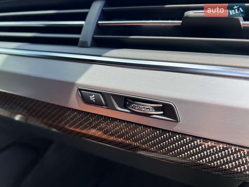 Внедорожник / Кроссовер Audi SQ7 2017 в Киеве