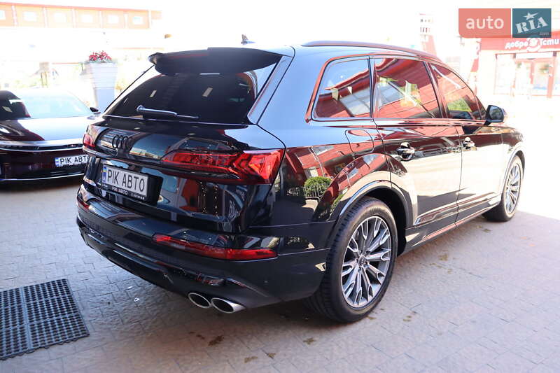 Внедорожник / Кроссовер Audi SQ7 2023 в Львове