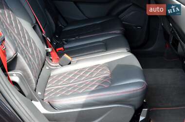 Внедорожник / Кроссовер Audi SQ7 2019 в 