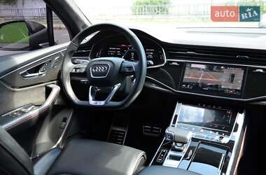 Внедорожник / Кроссовер Audi SQ7 2019 в 