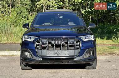 Позашляховик / Кросовер Audi SQ7 2020 в 