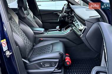 Позашляховик / Кросовер Audi SQ7 2020 в 