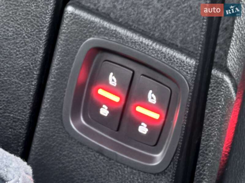Внедорожник / Кроссовер Audi SQ7 2020 в Луцке