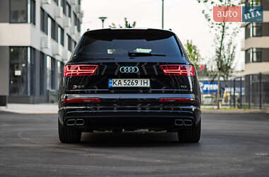 Внедорожник / Кроссовер Audi SQ7 2017 в 