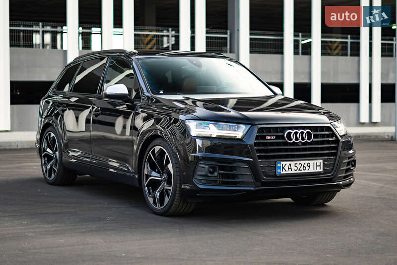 Внедорожник / Кроссовер Audi SQ7 2017 в Киеве