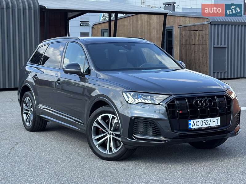 Внедорожник / Кроссовер Audi SQ7 2023 в Киеве