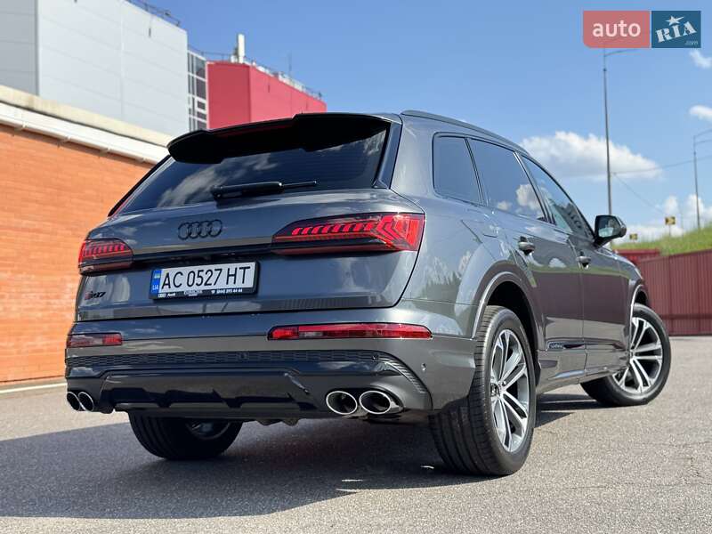 Внедорожник / Кроссовер Audi SQ7 2023 в Киеве