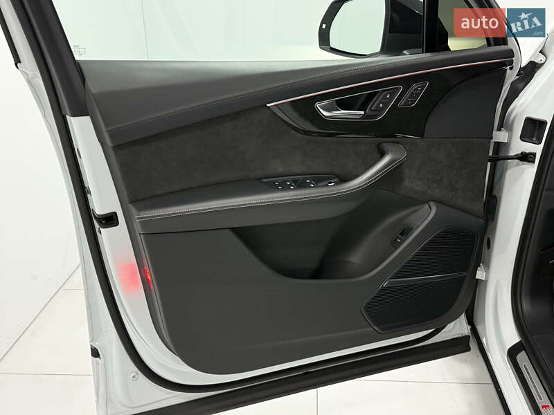 Внедорожник / Кроссовер Audi SQ7 2021 в Одессе