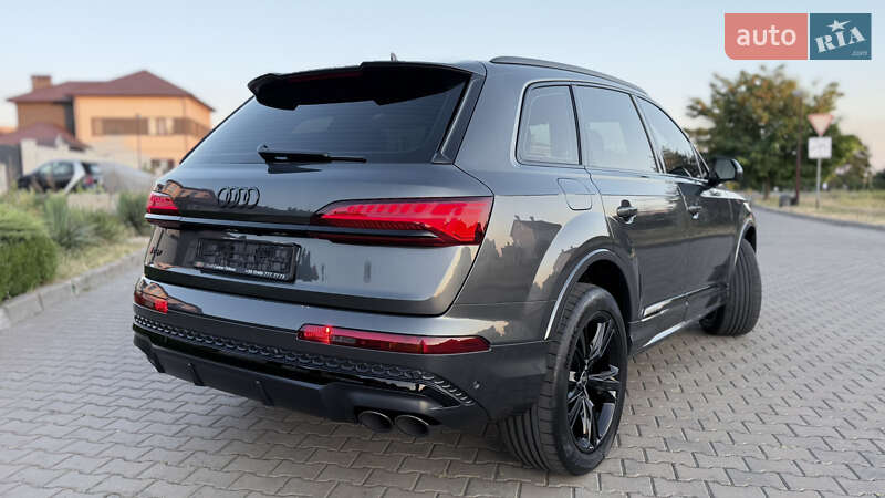 Внедорожник / Кроссовер Audi SQ7 2024 в Львове