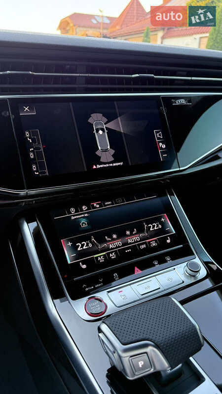 Внедорожник / Кроссовер Audi SQ7 2024 в Львове