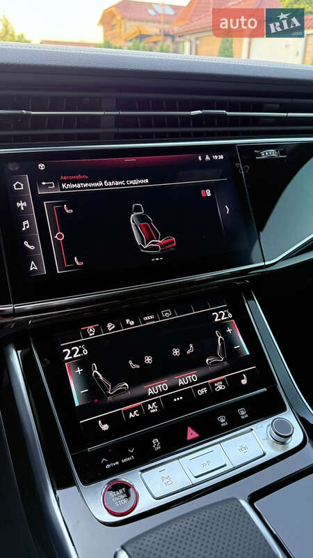 Внедорожник / Кроссовер Audi SQ7 2024 в Львове