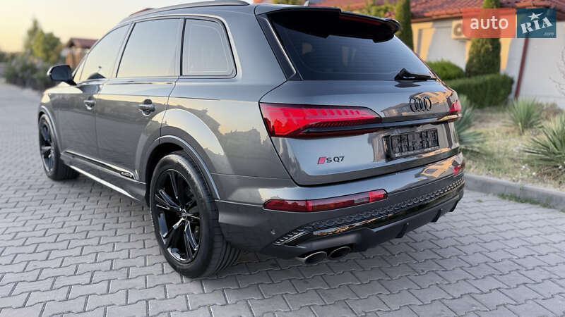 Внедорожник / Кроссовер Audi SQ7 2024 в Львове