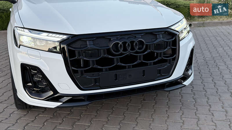 Внедорожник / Кроссовер Audi SQ7 2024 в Одессе