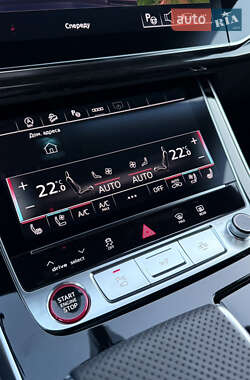Внедорожник / Кроссовер Audi SQ7 2024 в 