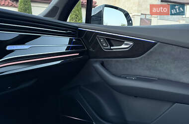 Внедорожник / Кроссовер Audi SQ7 2024 в 