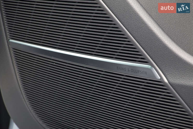 Внедорожник / Кроссовер Audi SQ7 2024 в Одессе