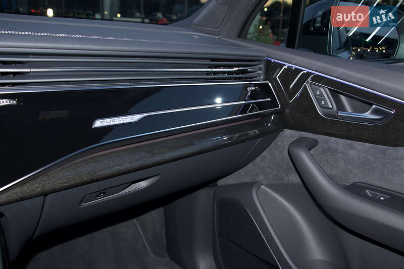 Внедорожник / Кроссовер Audi SQ7 2024 в Одессе