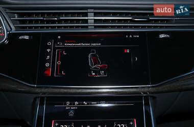 Позашляховик / Кросовер Audi SQ7 2024 в 