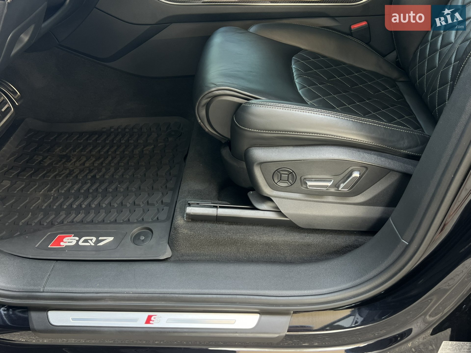 2020 Audi SQ7 - мініатюра 15
