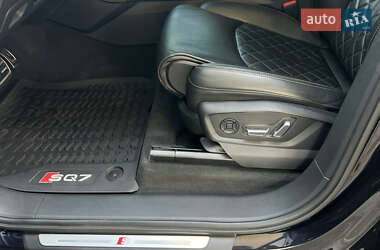 Внедорожник / Кроссовер Audi SQ7 2020 в 