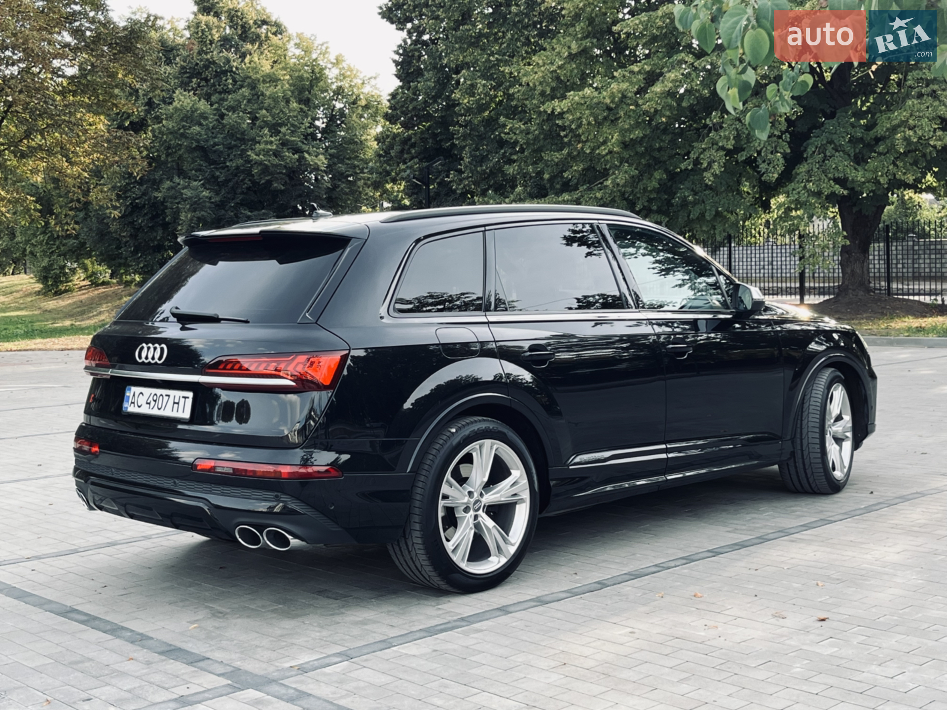 2020 Audi SQ7 - мініатюра 10