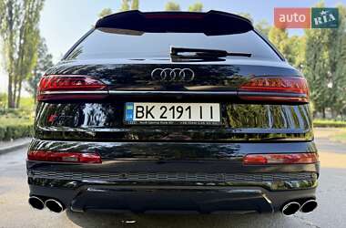 Внедорожник / Кроссовер Audi SQ7 2023 в 