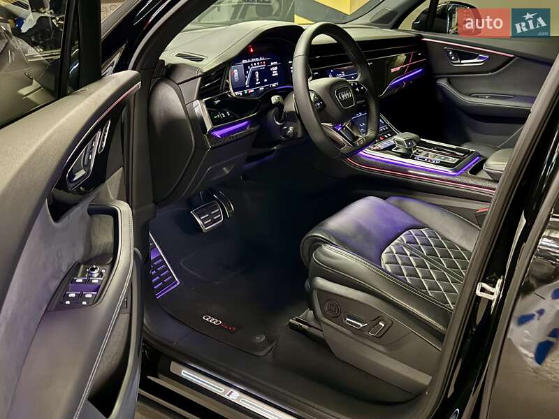 Позашляховик / Кросовер Audi SQ7 2023 в Києві